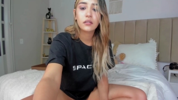 Amelie_Bunny_Real 12-09-2021 Topless 